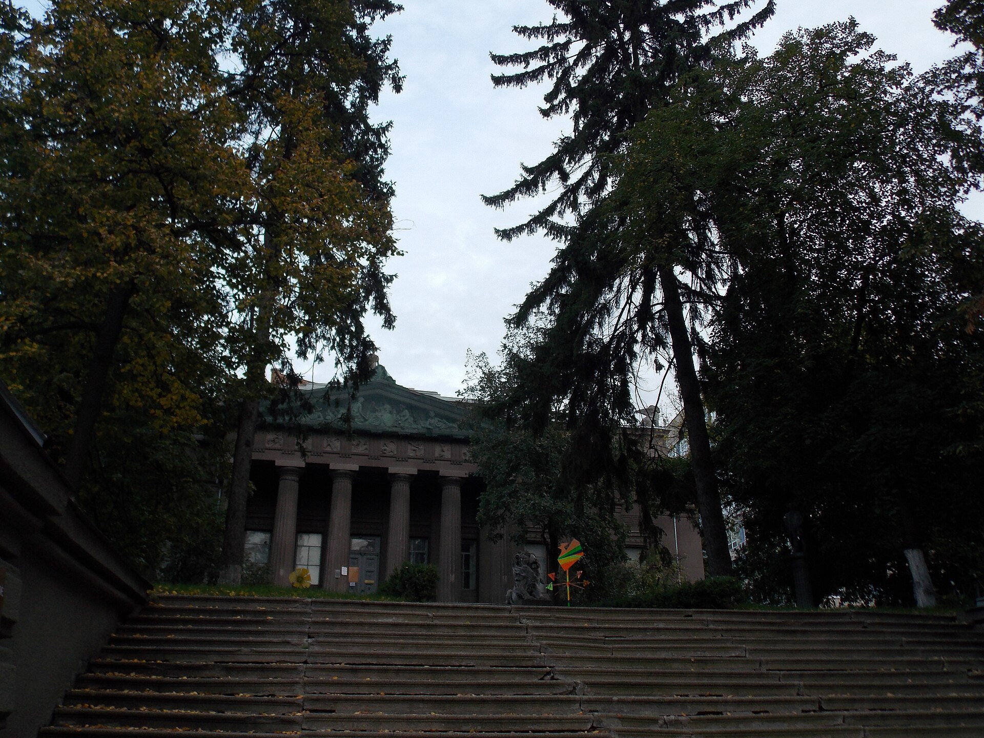 National Art Museum of Ukraine, view from the entrance stairs
