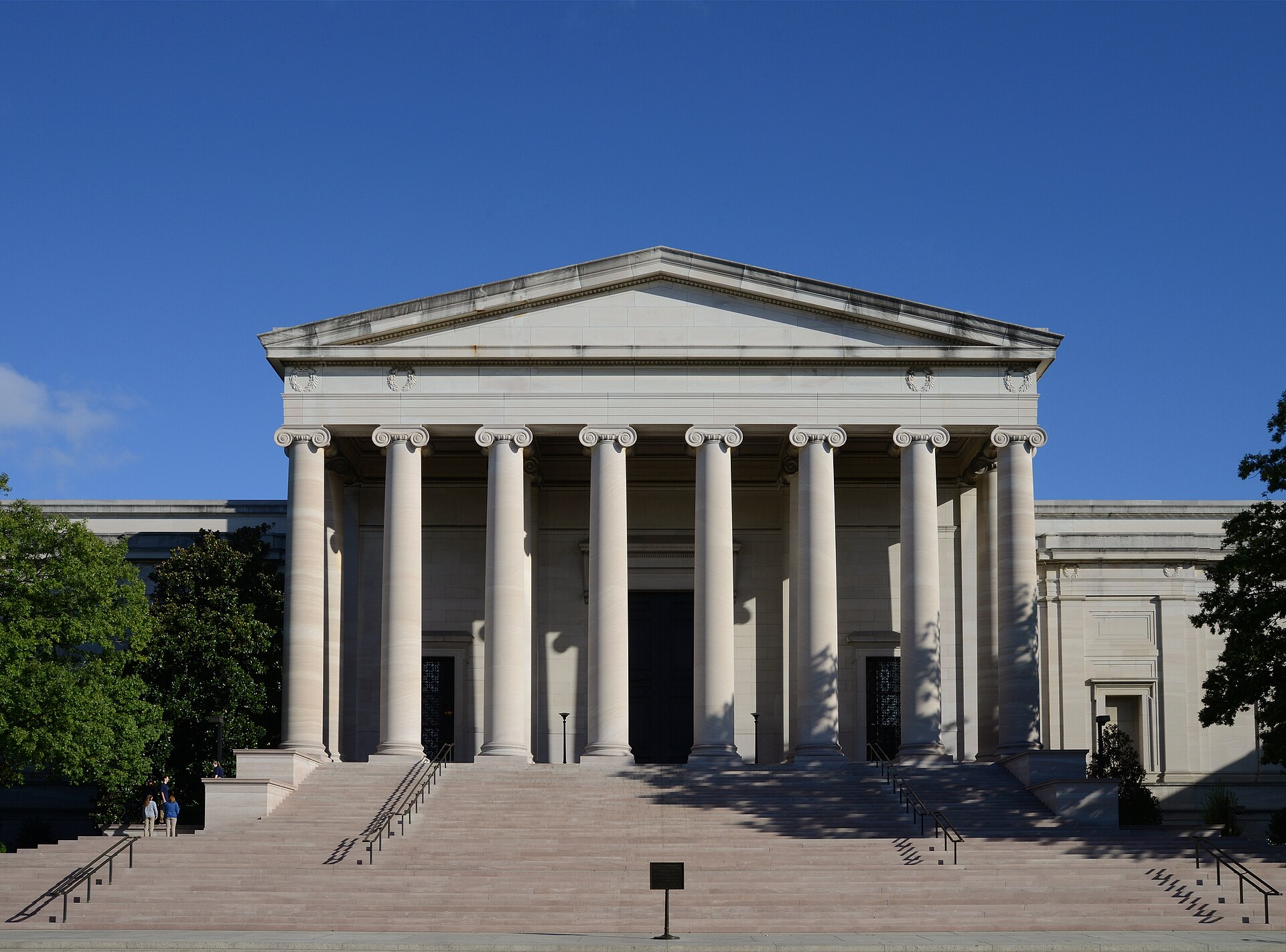 The West Building's Constitution Avenue facade