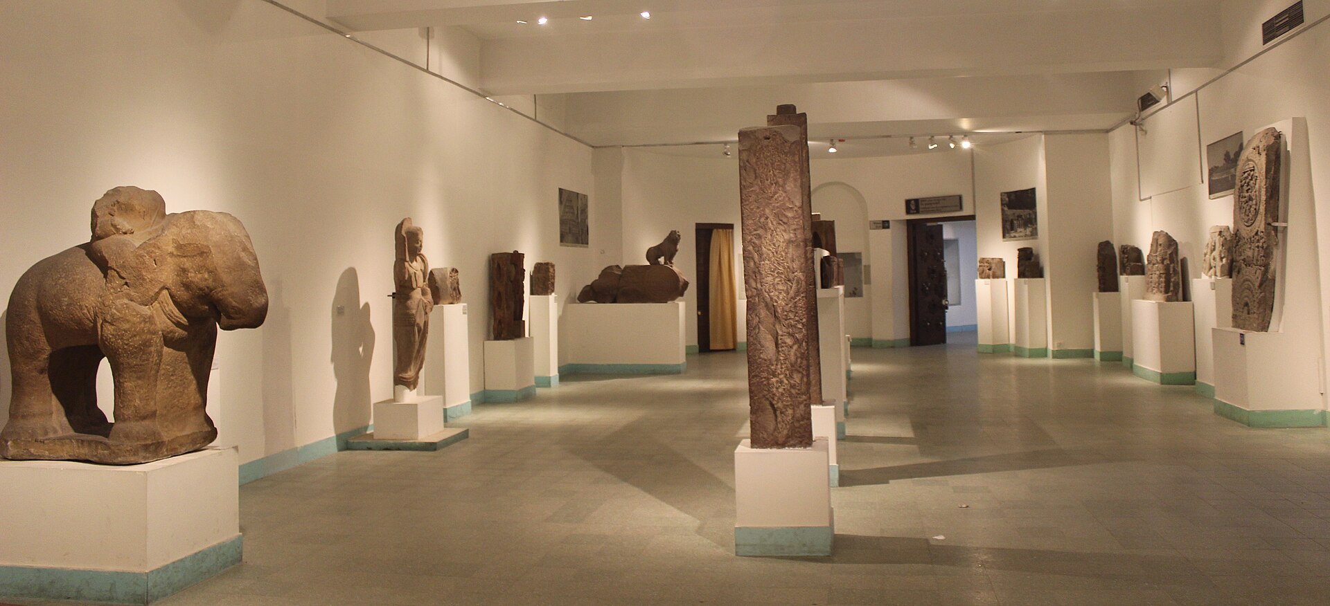 A view of the Maurya, Shunga and Satavahana gallery, with stone sculpture on plinths