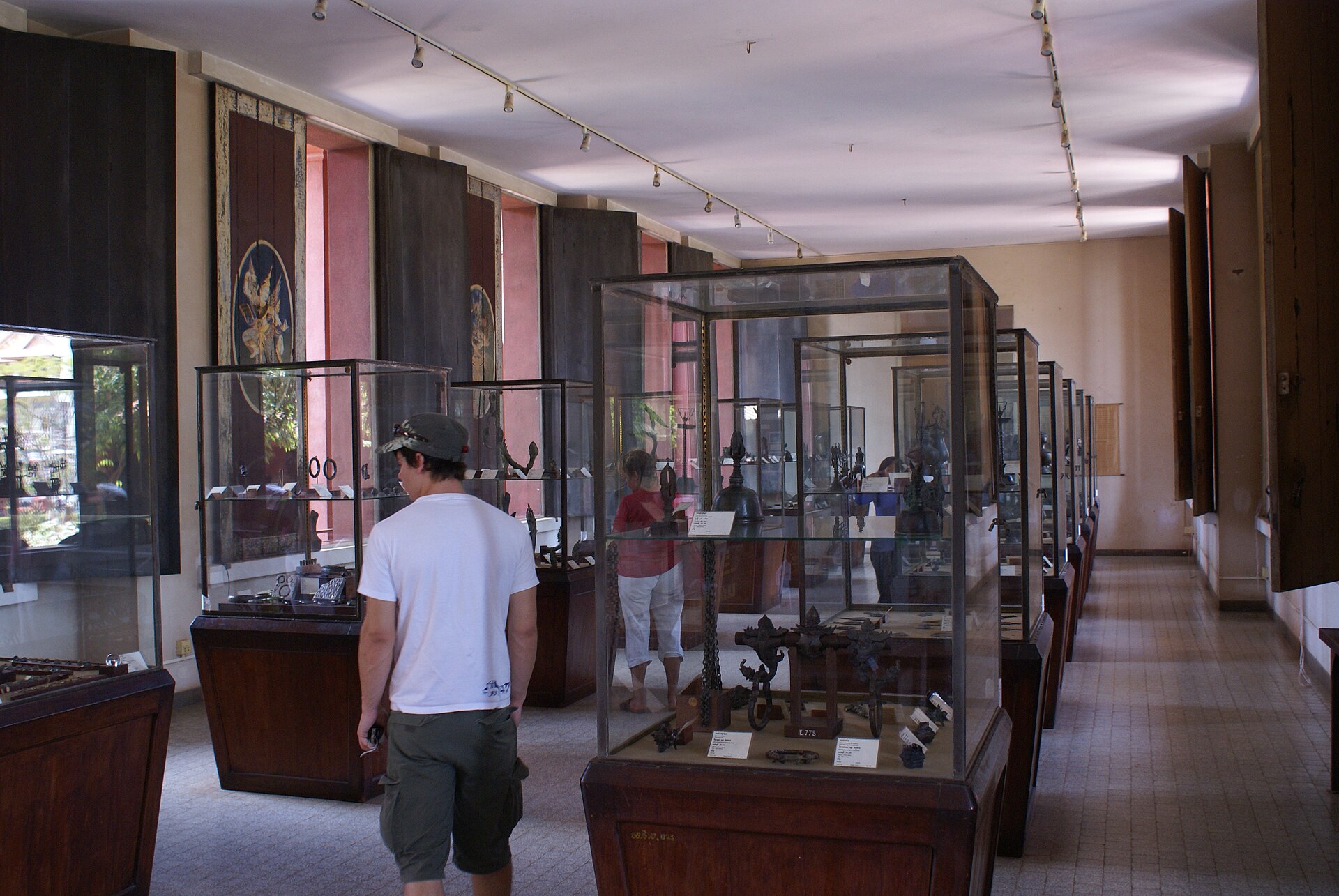 Gallery interior, National Museum of Cambodia
