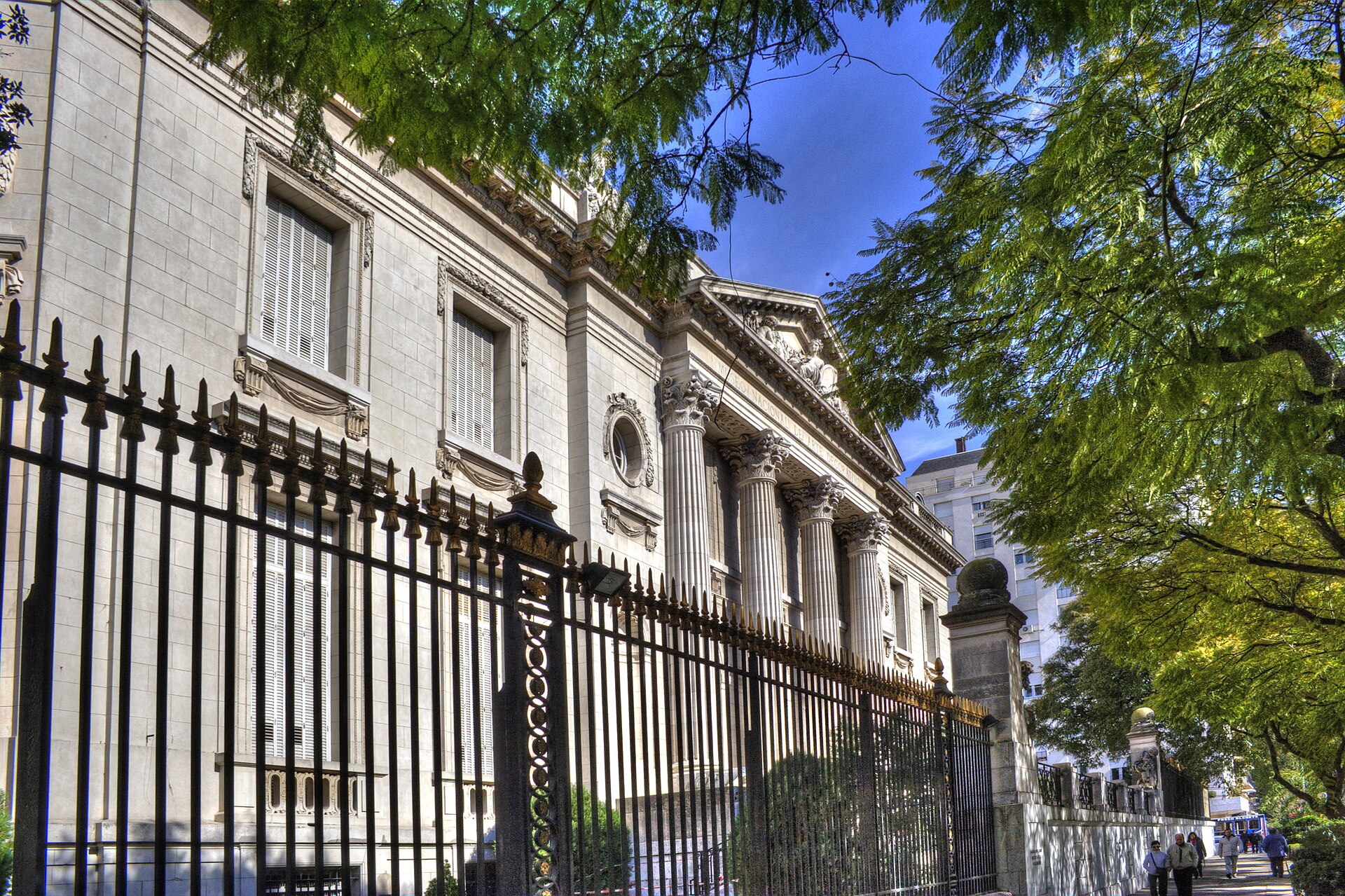 Side view of the Errazuriz Palace