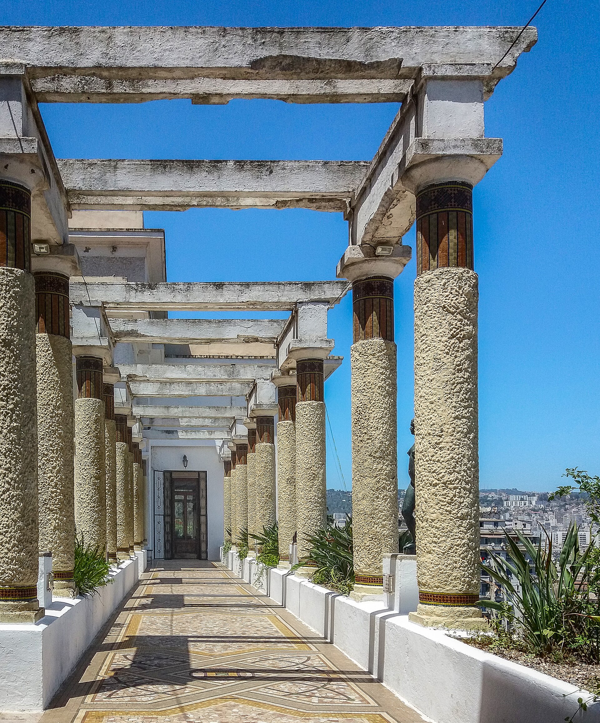 The rooftop pergola terrace