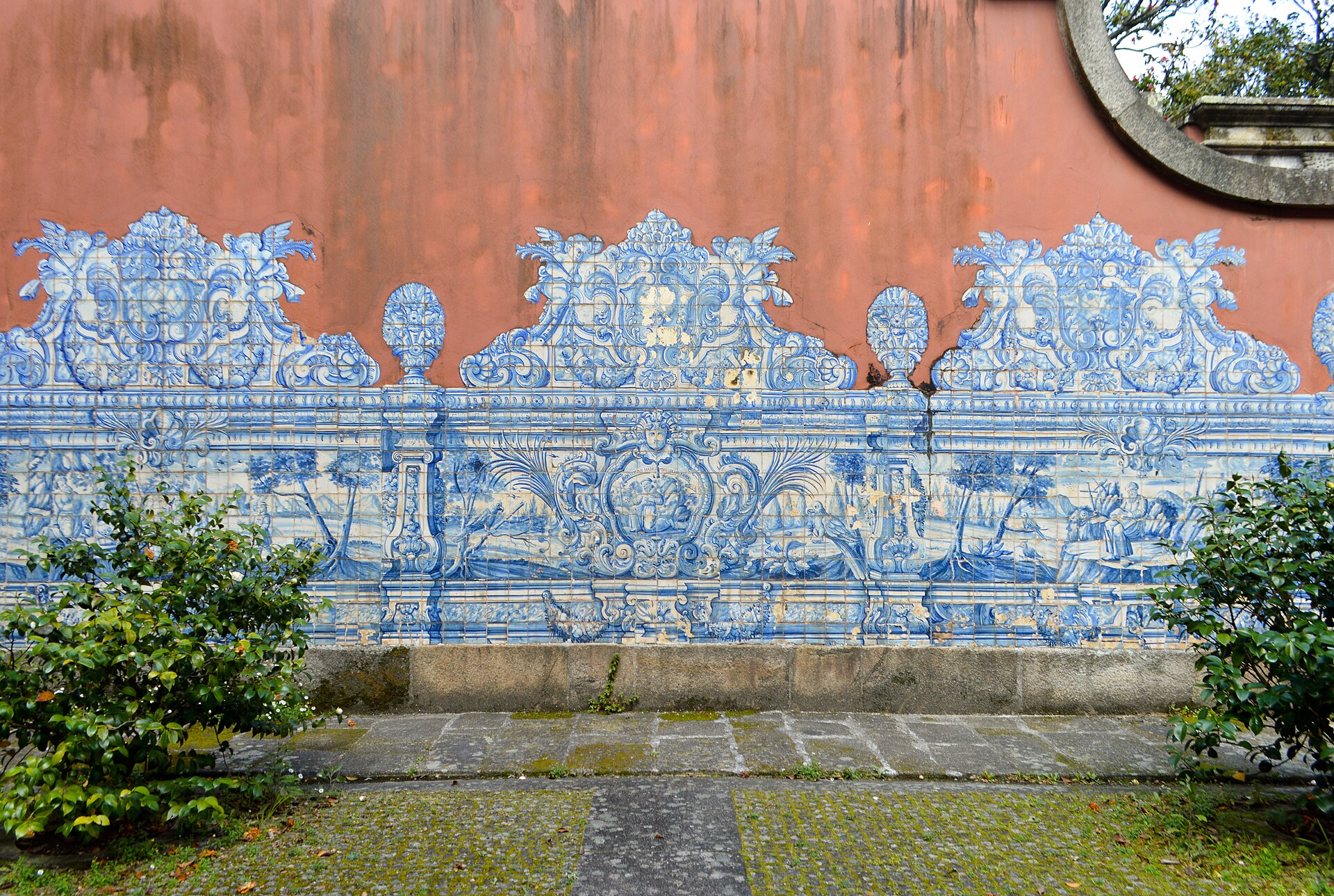 The Palacio das Carrancas from the street