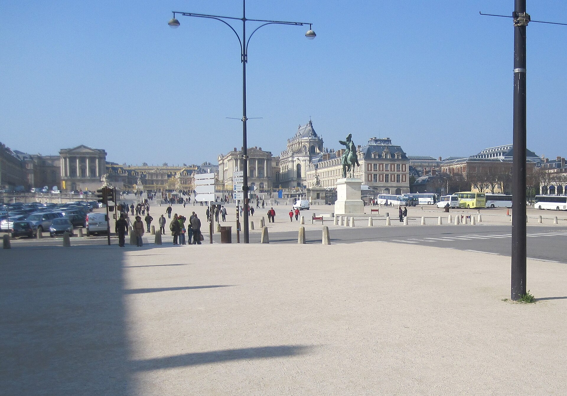 The Cour d'Honneur entrance