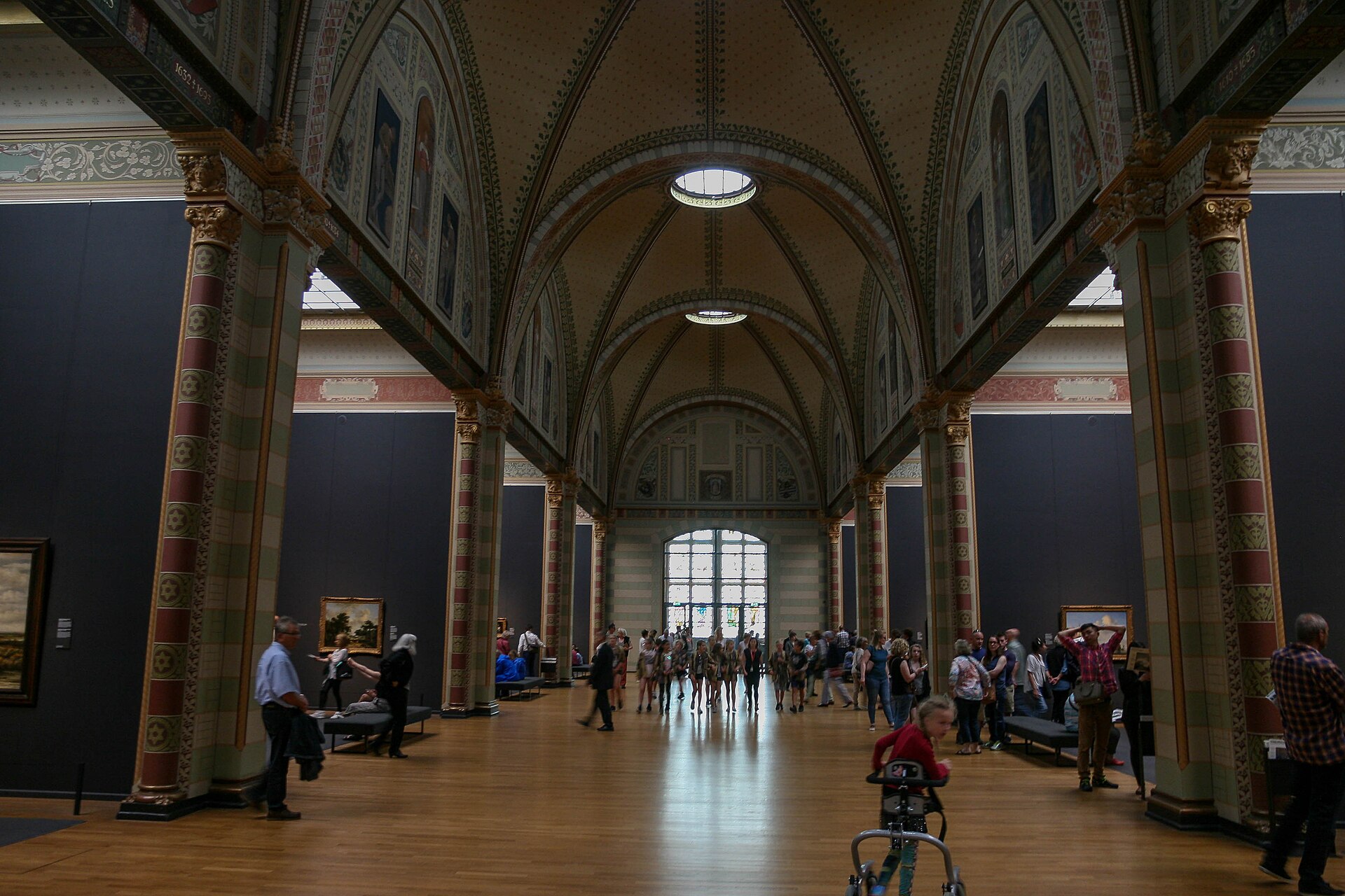 The Gallery of Honour in use