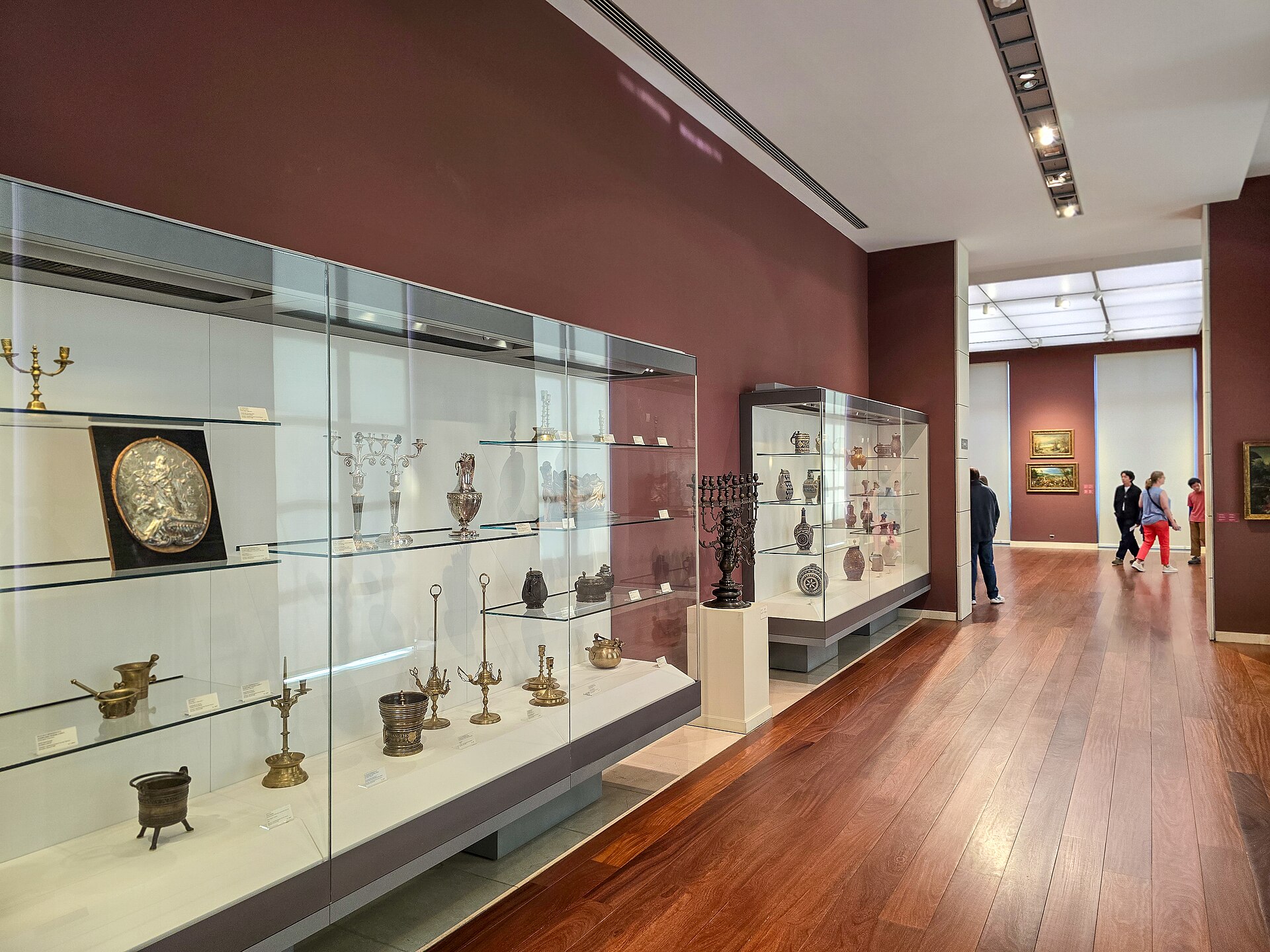 A gallery inside the Old Masters Museum