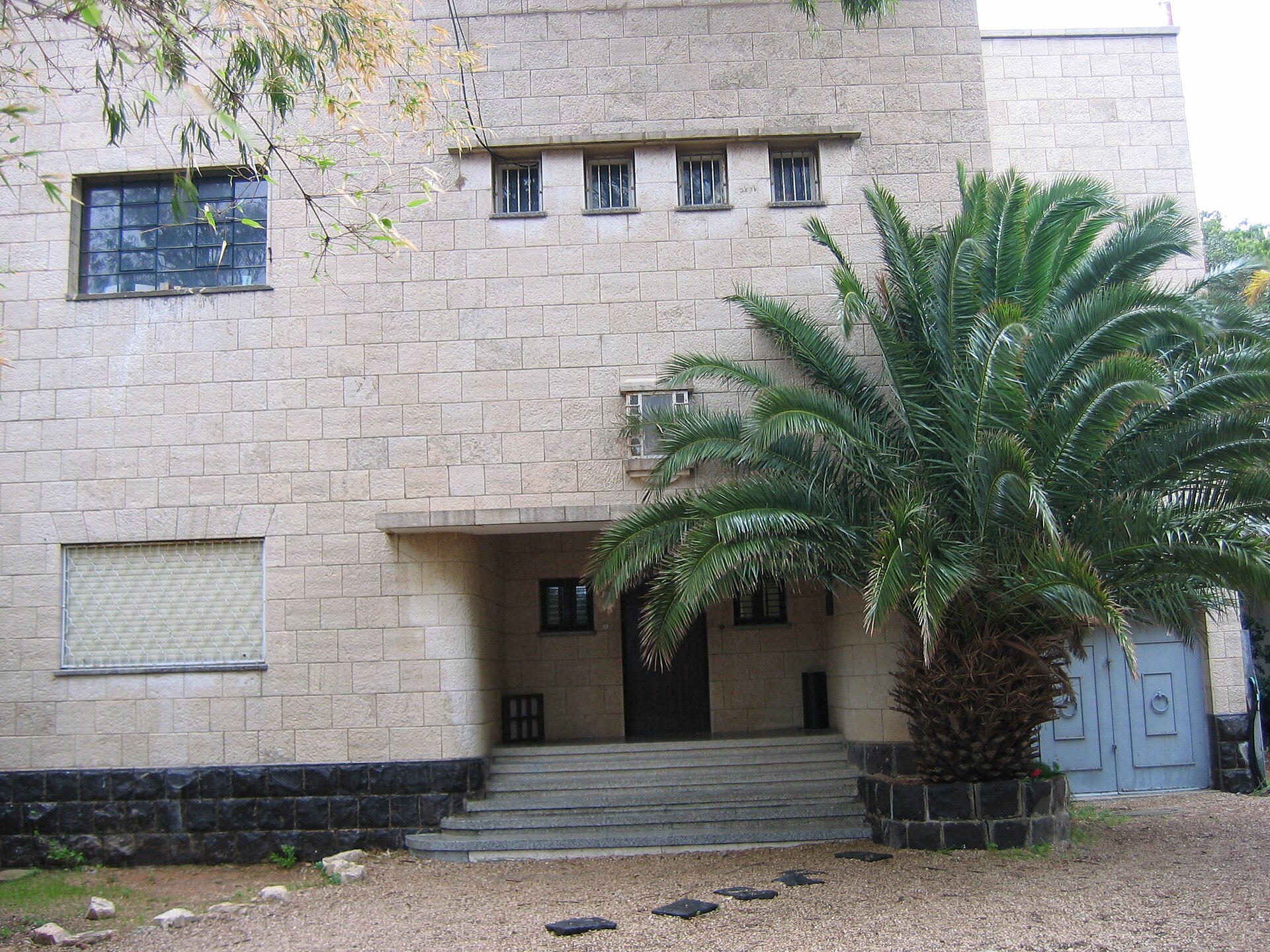 The Kisch House, adjacent to the museum