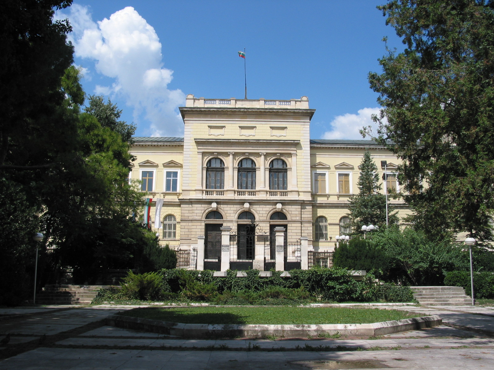 Varna Archaeological Museum exterior