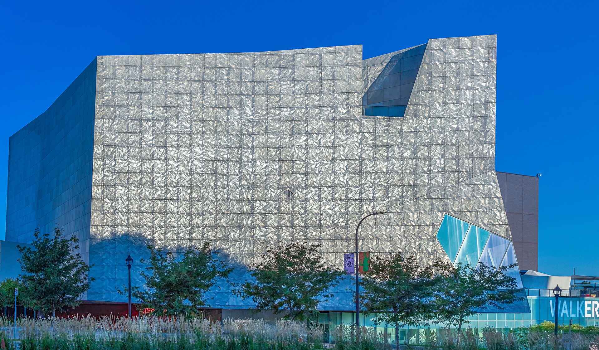 The aluminum mesh facade by daylight