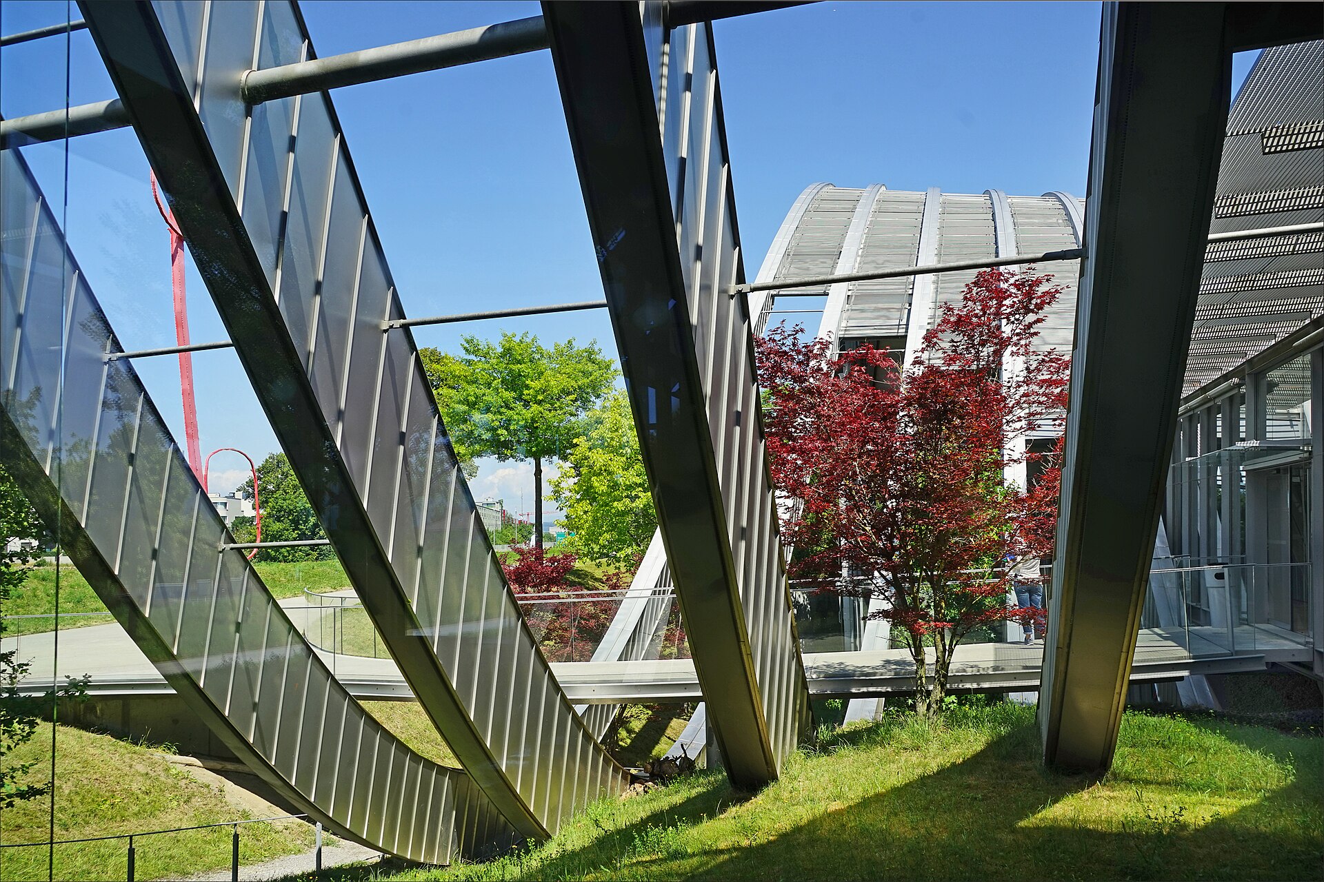 Entrance area, structural detail