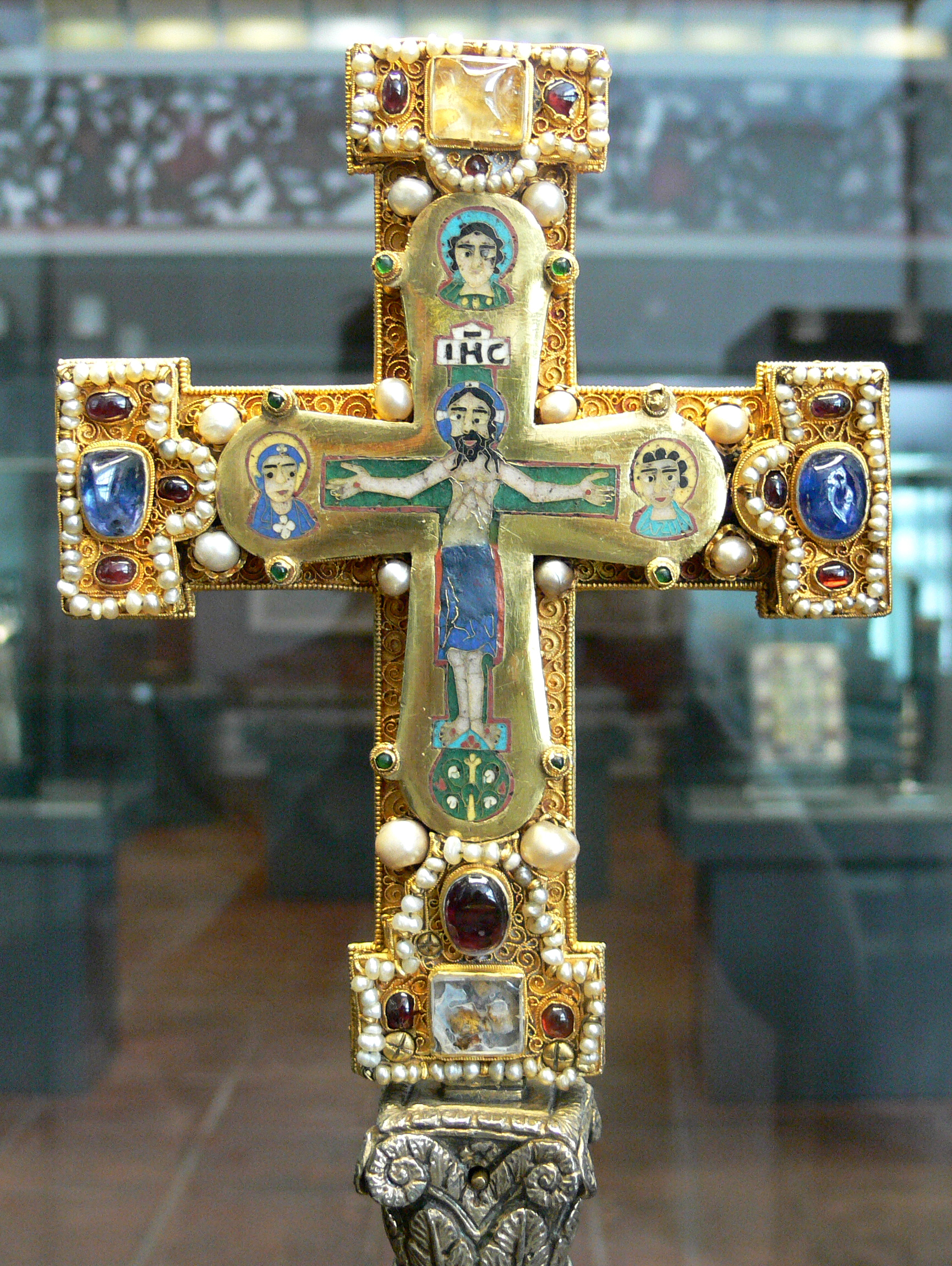 Guelph Cross